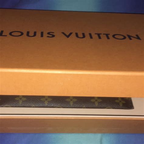 borda trucchi louis vuitton|louis vuitton squares.